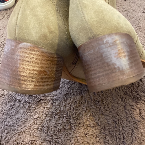 2 FOR $20 LUCKY BRAND Lilka Tan Suede Leather Ankle Bootie Boots Size 8.5 - Picture 8 of 8